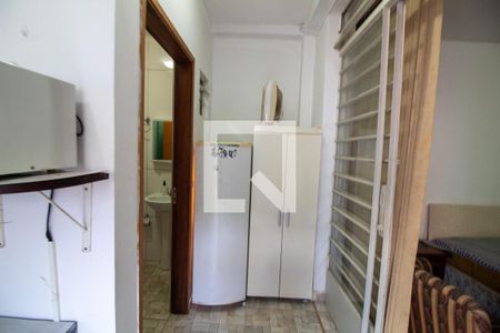 Cozinha de casa para alugar com 1 quarto, 35m² em Itaim Bibi, São Paulo