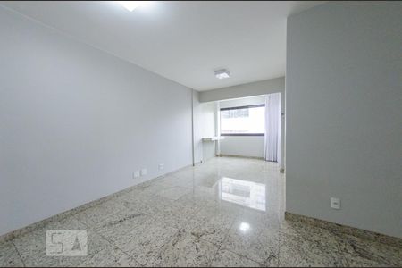 Sala de apartamento para alugar com 3 quartos, 86m² em Nova Suíssa, Belo Horizonte