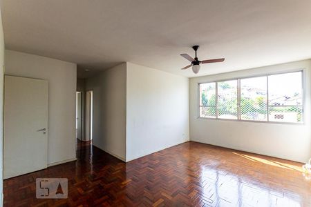 Sala de apartamento à venda com 2 quartos, 83m² em Icaraí, Niterói