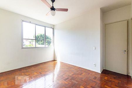 Suite de apartamento à venda com 2 quartos, 83m² em Icaraí, Niterói