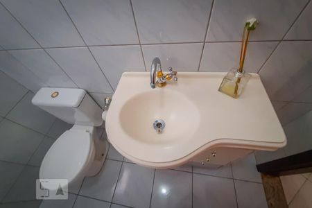 Banheiro de casa à venda com 2 quartos, 180m² em Chácara Belenzinho, São Paulo