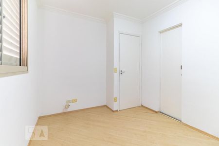 Quarto 1 de apartamento para alugar com 3 quartos, 68m² em Vila Isa, São Paulo