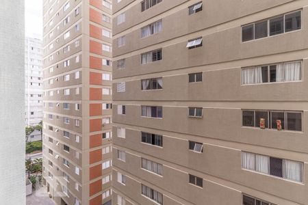 Vista da sala de apartamento para alugar com 3 quartos, 85m² em Pinheiros, São Paulo