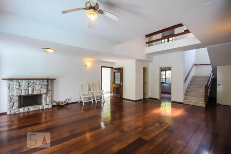 Sala de casa à venda com 3 quartos, 320m² em Fazenda Morumbi, São Paulo