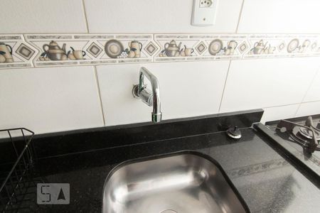 Cozinha - Torneira de apartamento à venda com 2 quartos, 45m² em Partenon, Porto Alegre