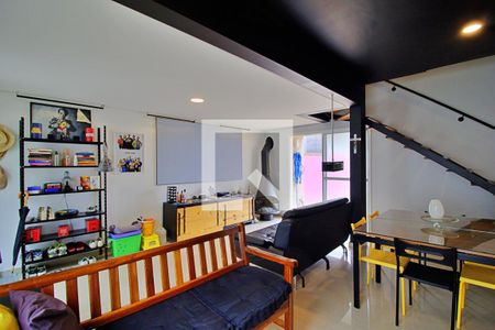 Sala de casa de condomínio à venda com 3 quartos, 157m² em Vila Andrade, São Paulo