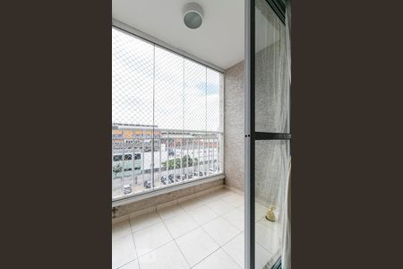 Varanda de apartamento à venda com 2 quartos, 66m² em Guaiaúna, São Paulo