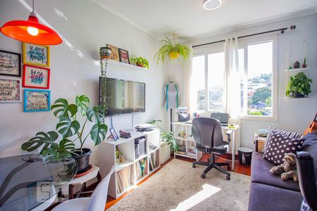 Sala  de apartamento para alugar com 1 quarto, 47m² em Agronomia, Porto Alegre