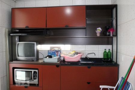 Cozinha de casa à venda com 7 quartos, 181m² em Rio Branco, Canoas