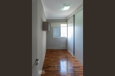 Quarto 1 de apartamento à venda com 2 quartos, 60m² em Jardim São Vicente, Campinas