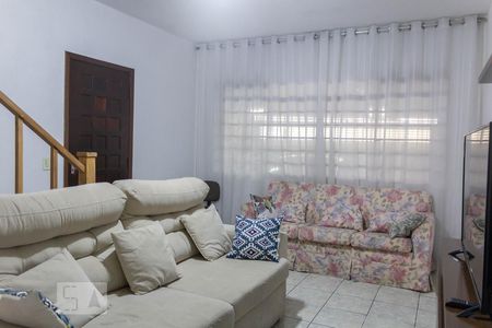 Sala de casa para alugar com 3 quartos, 300m² em Jardim Cidália, São Paulo