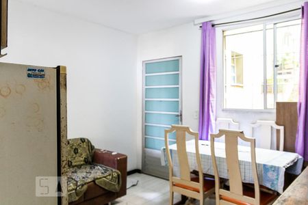 Sala de apartamento à venda com 2 quartos, 51m² em Santa Monica, Belo Horizonte