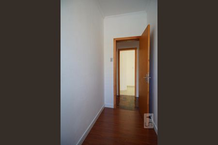 Closet - Escritório de apartamento para alugar com 1 quarto, 48m² em Moinhos de Vento, Porto Alegre