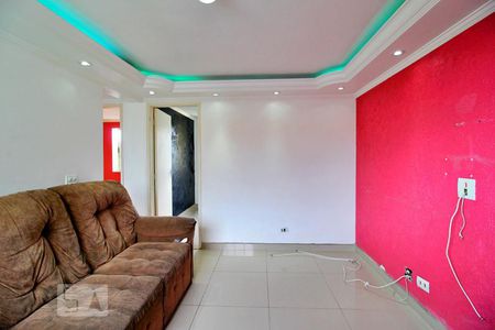 Sala de apartamento para alugar com 2 quartos, 49m² em Vila Eldízia, Santo André