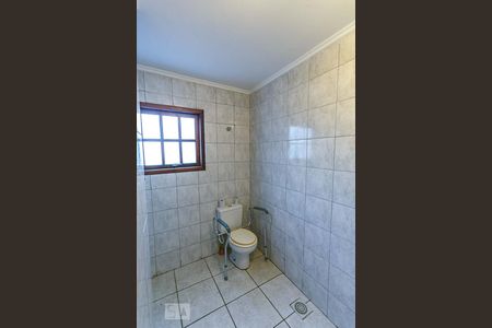 Banheiro de apartamento para alugar com 4 quartos, 400m² em Nonoai, Porto Alegre
