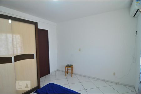 Quarto de apartamento para alugar com 1 quarto, 65m² em Igara, Canoas