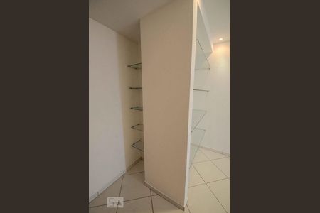 Detalhe Sala de apartamento para alugar com 3 quartos, 80m² em Jardim Guanabara, Rio de Janeiro