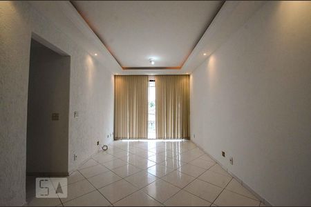 Sala de apartamento para alugar com 3 quartos, 80m² em Jardim Guanabara, Rio de Janeiro