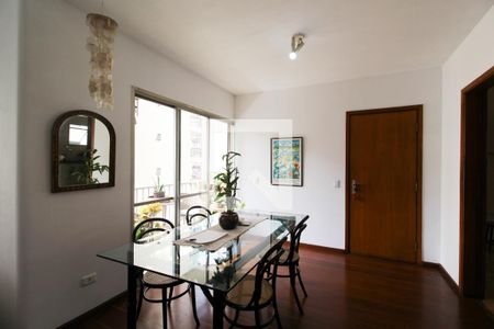 Sala de apartamento para alugar com 3 quartos, 98m² em Vila Olímpia, São Paulo