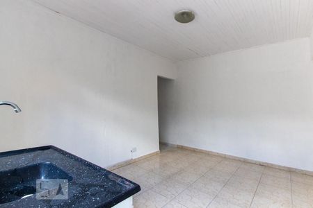 Sala e Cozinha de casa para alugar com 1 quarto, 70m² em Jardim Leonor, Cotia