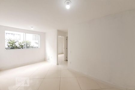 Sala de apartamento à venda com 2 quartos, 45m² em Engenheiro Leal, Rio de Janeiro