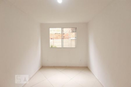 Quarto 2 de apartamento à venda com 2 quartos, 45m² em Engenheiro Leal, Rio de Janeiro