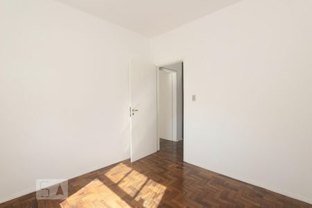 QUARTO 2 de apartamento para alugar com 2 quartos, 59m² em São Geraldo, Porto Alegre