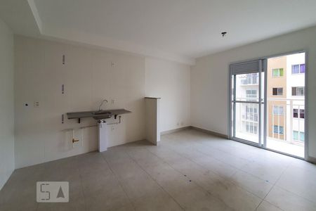 Sala / Cozinha de apartamento para alugar com 1 quarto, 38m² em Cambuci, São Paulo