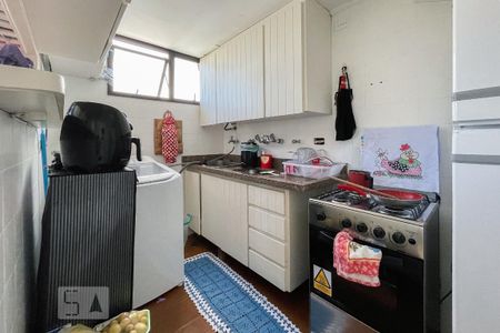 Cozinha de apartamento à venda com 2 quartos, 70m² em Paraíso, São Paulo