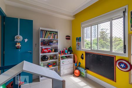 Quarto 1 de apartamento à venda com 2 quartos, 74m² em Jardim Tupanci, Barueri