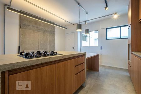 Sala - Cozinha de kitnet/studio para alugar com 1 quarto, 52m² em Cerqueira César, São Paulo