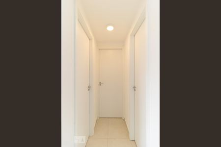 Corredor de apartamento para alugar com 2 quartos, 32m² em Sacomã, São Paulo