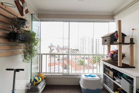 Varanda  de apartamento à venda com 2 quartos, 57m² em Vila Oratorio, São Paulo
