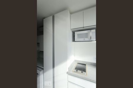 COZINHA de kitnet/studio para alugar com 1 quarto, 16m² em São João, Porto Alegre