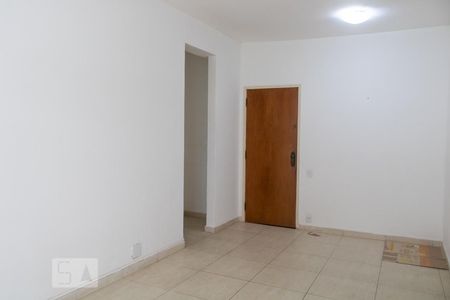 Sala de apartamento para alugar com 2 quartos, 82m² em Barra da Tijuca, Rio de Janeiro