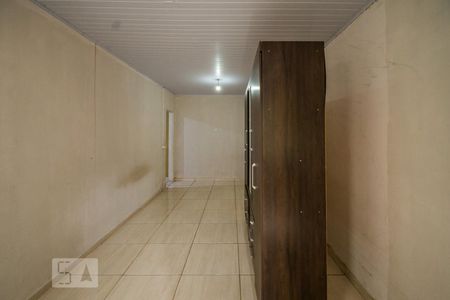 Quarto de casa para alugar com 1 quarto, 80m² em Vila Itapura, Campinas