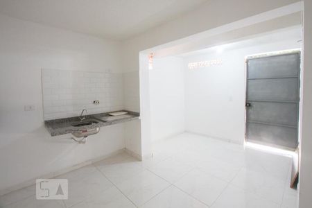 Cozinha de casa para alugar com 1 quarto, 55m² em Jardim Ibirapuera, São Paulo