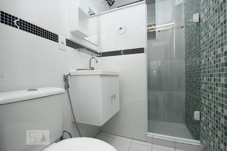 Banheiro de casa para alugar com 1 quarto, 45m² em Catete, Rio de Janeiro
