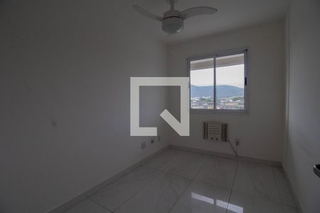 Quarto 1 de apartamento para alugar com 2 quartos, 130m² em Taquara, Rio de Janeiro