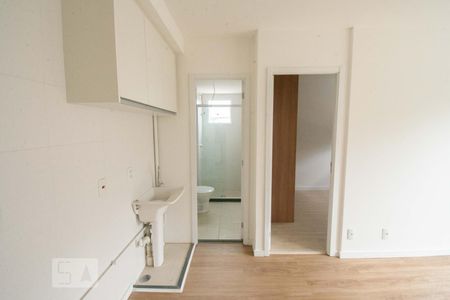 Sala/Cozinha de apartamento para alugar com 2 quartos, 35m² em Socorro, São Paulo