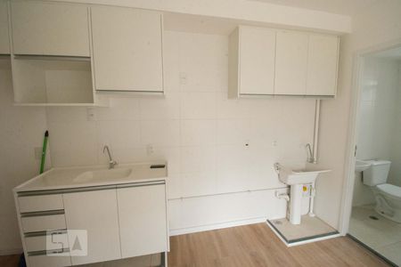 Sala/Cozinha de apartamento para alugar com 2 quartos, 35m² em Socorro, São Paulo