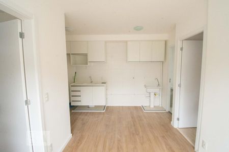 Sala/Cozinha de apartamento para alugar com 2 quartos, 35m² em Socorro, São Paulo