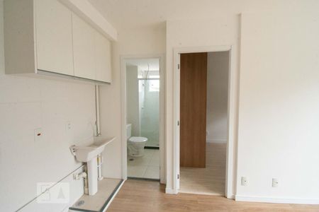 Sala/Cozinha de apartamento para alugar com 2 quartos, 35m² em Socorro, São Paulo