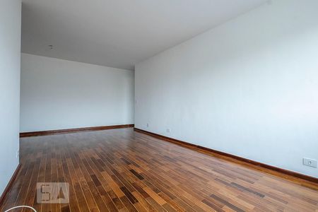 Apartamento para alugar com 108m², 3 quartos e 1 vagaSala