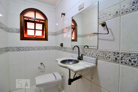 Lavabo de casa para alugar com 3 quartos, 185m² em Jardim Las Vegas, Santo André