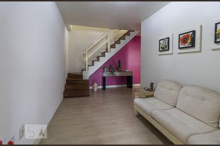 Sala de apartamento à venda com 3 quartos, 156m² em Passo da Areia, Porto Alegre