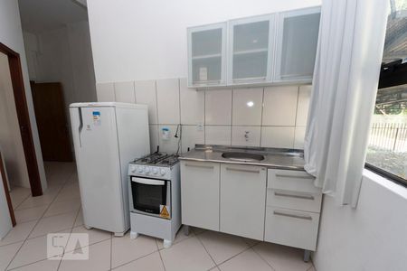 Cozinha de apartamento para alugar com 1 quarto, 50m² em Cristo Rei, São Leopoldo