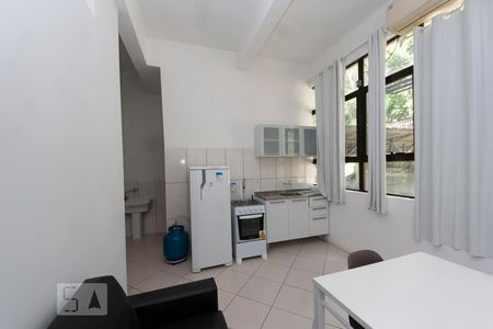 Cozinha de apartamento para alugar com 1 quarto, 50m² em Cristo Rei, São Leopoldo