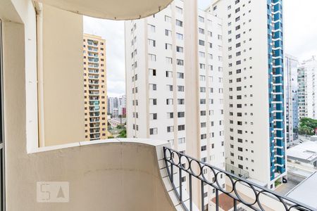 Sacada de apartamento para alugar com 2 quartos, 69m² em Parque Imperial, São Paulo