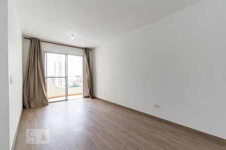 Sala de apartamento para alugar com 2 quartos, 69m² em Parque Imperial, São Paulo